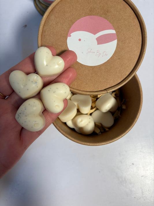 Vanilla Heart Beans | Scented Wax Melts (Set of 15)