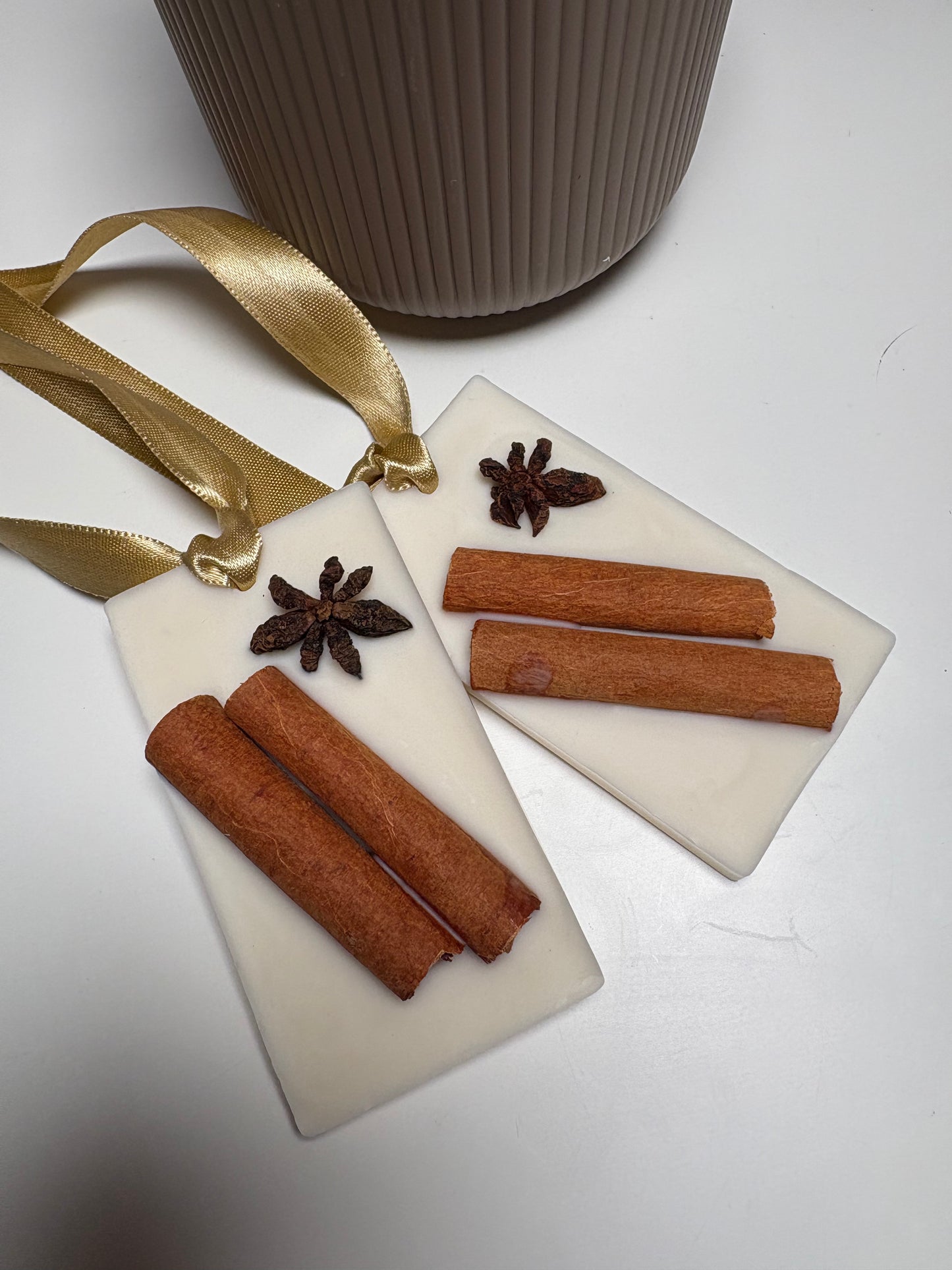 Sandalwood Wax Sachets (Set of 2)