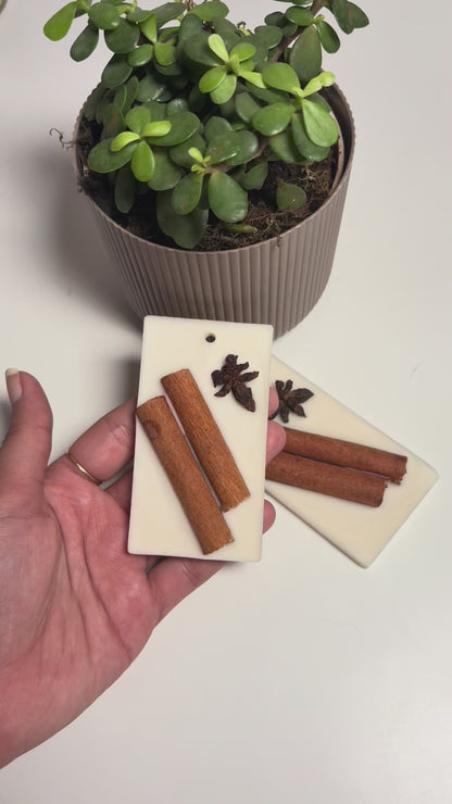 Sandalwood Wax Sachets (Set of 2)